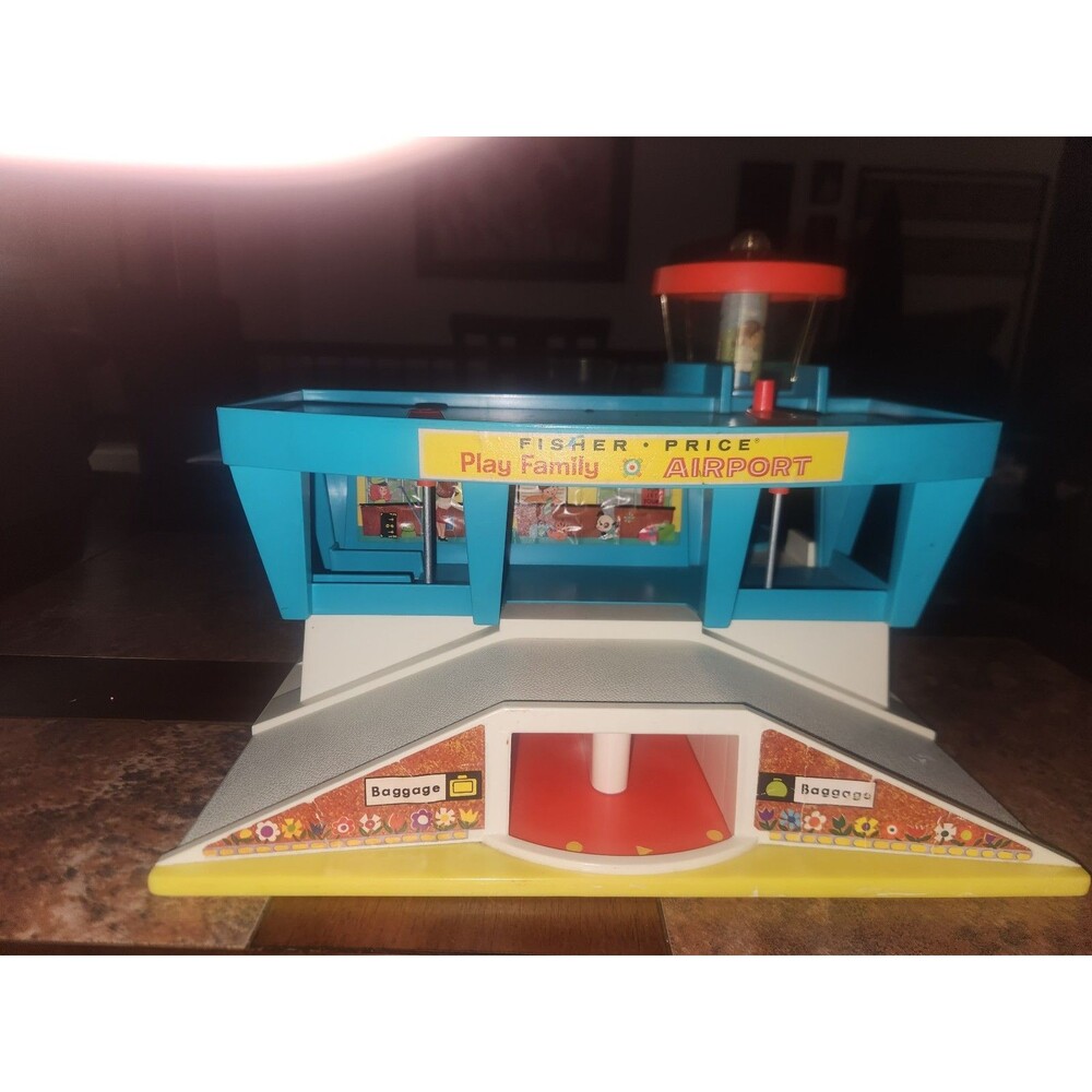 Vintage Fisher-Price Play Family Airport #996 – Main Structure Only
​